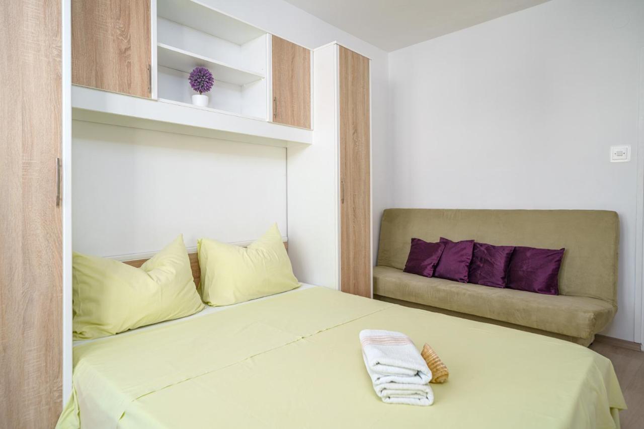 Apartmani Gabriella Vodice Buitenkant foto