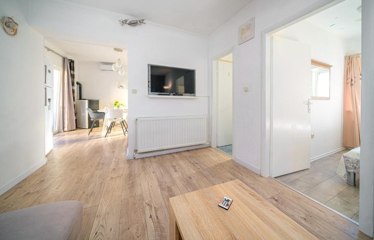Apartmani Gabriella Vodice Buitenkant foto
